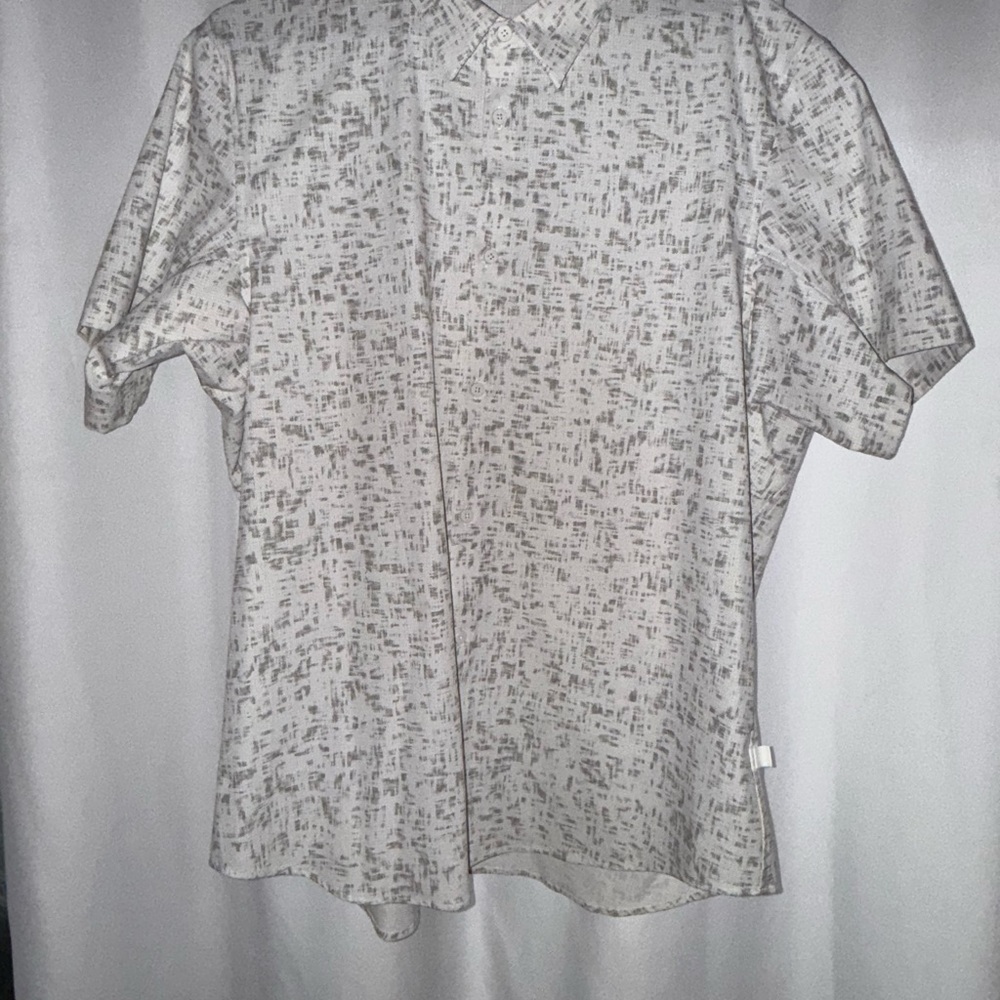 lululemon athletica Gray Patterned Casual Shirt